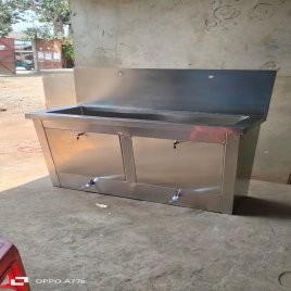 Hospital Foot Operated Scrub Station