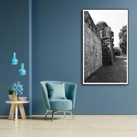 7 Inch Multicolor Gilli Danda Game Statue