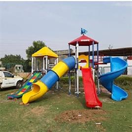 Outdoor Multiplay Station