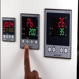 Multispan Temperature Controller UTC Series