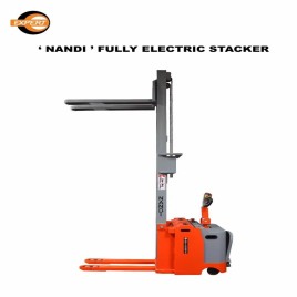 NANDI DC Battery Hydraulic Stacker