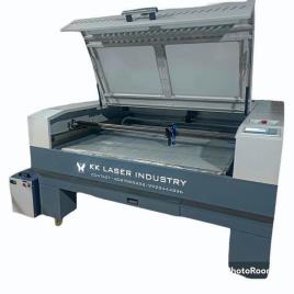 Non Metal CO2 Laser Cutting Machine