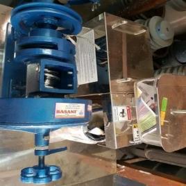 Oil Extracting Machine