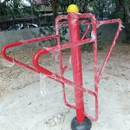 Outdoor Exercise Apparatus