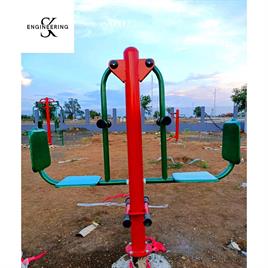 Outdoor Leg Press Machine