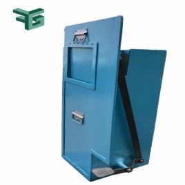 Portable FRP Pedal Dustbin