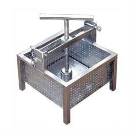 Customized Paneer Pressing Machine