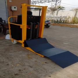 Industrial Paper Reel Lifting Stacker