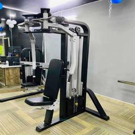 Pec Deck Chest Machine