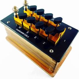 Plastic Laboratory Resistance Box, 0-100 OHM