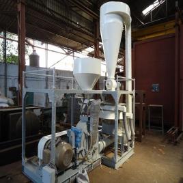 Plastic Granule Pulverizer
