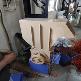 Plastic Scrap Grinder Machine, 75-100 kg/hr