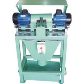 Lug Plate Brushing Machine
