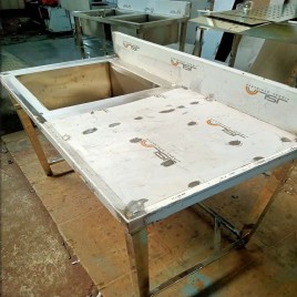 Polished Stainless Steel Rectangular Sink Table