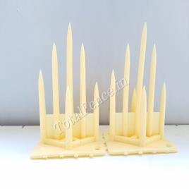 Polycarbonate Monkey Spike, 6 Inch