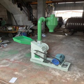 Poultry Feed Grinding Machine