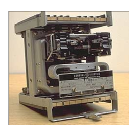 Protective AC Voltage Relay, 230V