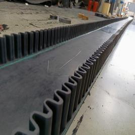PVC Conveyor Belt with Sidewall Cleats