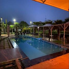 Rectangular Endless Swimming Equipment