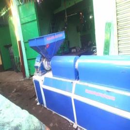 Automatic Recycling Extruder Machine