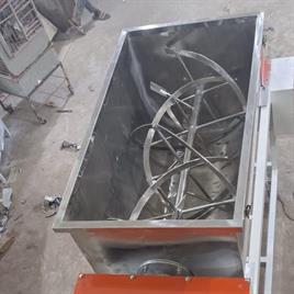 Ribbon Mixing Machine