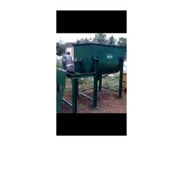 Horizontal Ribbon Blender