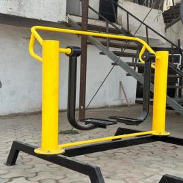 Outdoor Rowing Machine