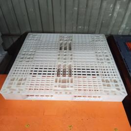 RR 4-Way Plastic Storage Pallets 1300-1100-150mm, 4000kg Capacity