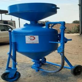 Sand Blasting Hopper, 1000 Kg, 7 Hp Fully Automatic