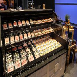 Sarada Robotech 5ft MS Food Display Counter