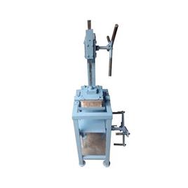 Chalk Making Machine