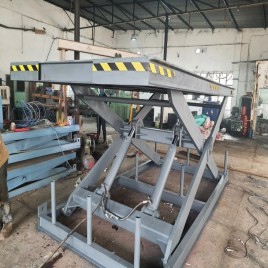 Stationary Scissor Lift 10ft