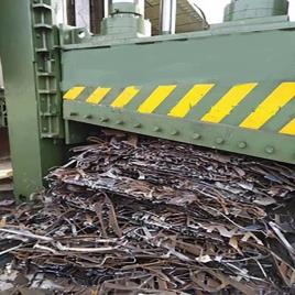 Industrial Scrap Shearing Equipment