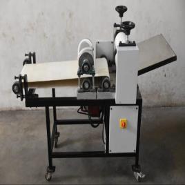 Semi Automatic Mild Steel Papad Machine