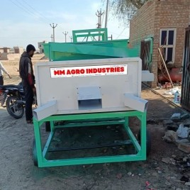 Peanut Decorticating Machine