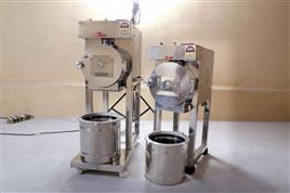 Semi-Automatic Turmeric Pulverizer