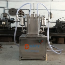 Semi-Automatic Liquid Filling Machine