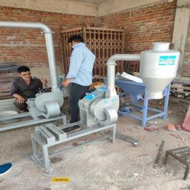 Mirchi Pisne Machine