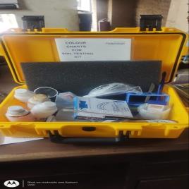 Manual Silver Soil Fertility Kit