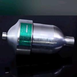 Silver Stainless Steel Bladder Accumulator Machine