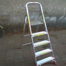 Silver Anodised Aluminium Step Ladder