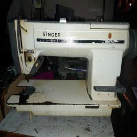 Singer 591 Stitching Machine