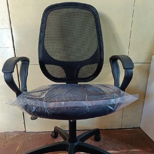 802 Mesh Medium Back Chair