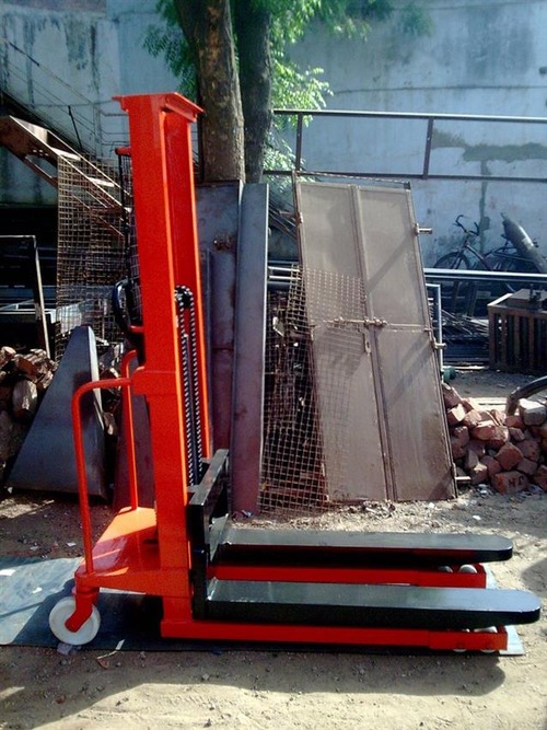 Balaad SS Manual Material Stacker, High Capacity