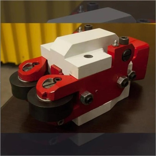 Forged Automatic Roller Guide Machine