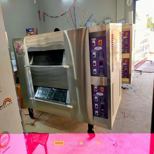 Industrial Bread/Bun Gas Oven, 16 Trays