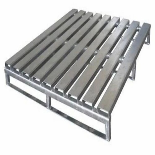 Industrial Metal Loading Pallets