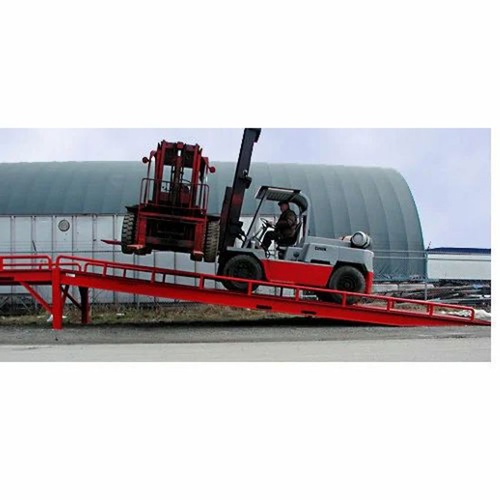 Industrial Mobile Dock Ramp