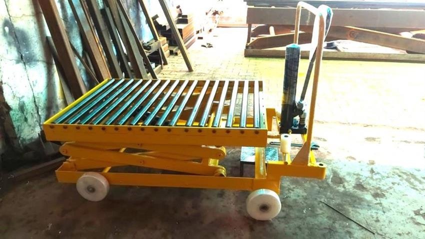 Meeginz Hydraulic Scissor Lift Die Loader, 1 Ton Industrial