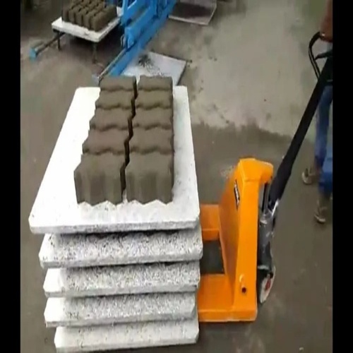 Recycled Plastic Fly Ash Brick Pallet, 200 Kg Capacity